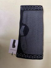 Load image into Gallery viewer, CARERGOS Compression Sleeves for Athletic Use